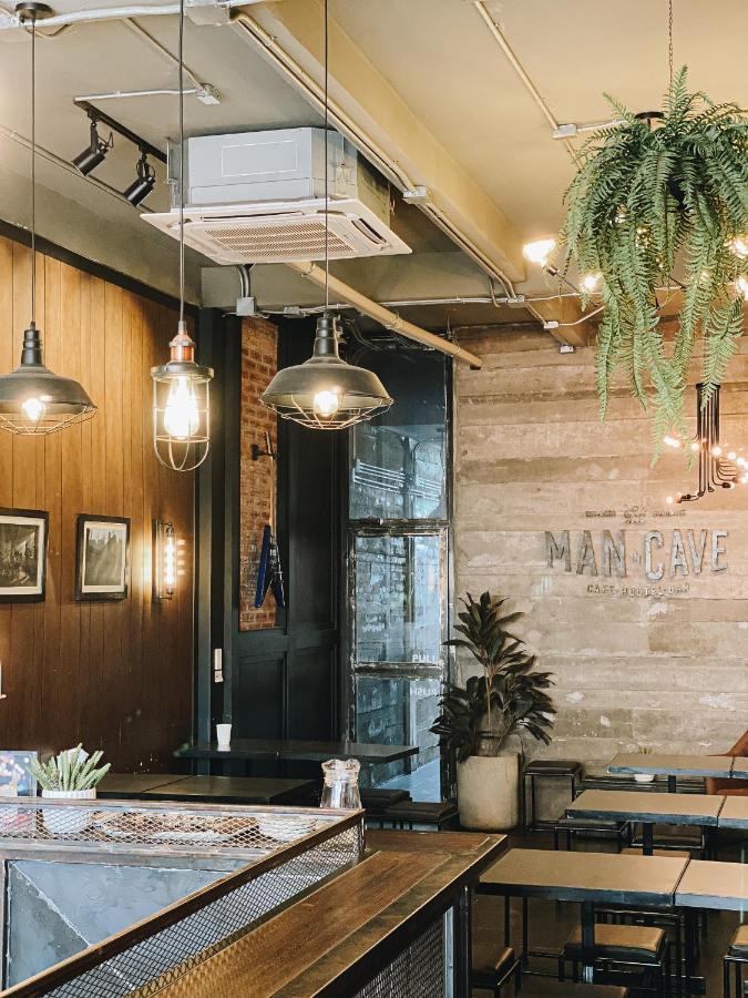 Ban Nongdouang Man Cave Hostel Vientiane מראה חיצוני תמונה